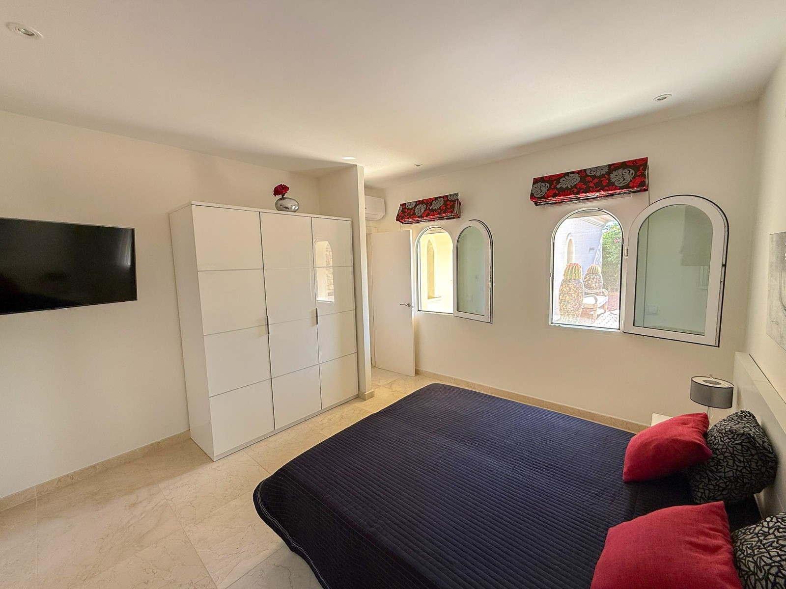 For Sale. Villa in Moraira