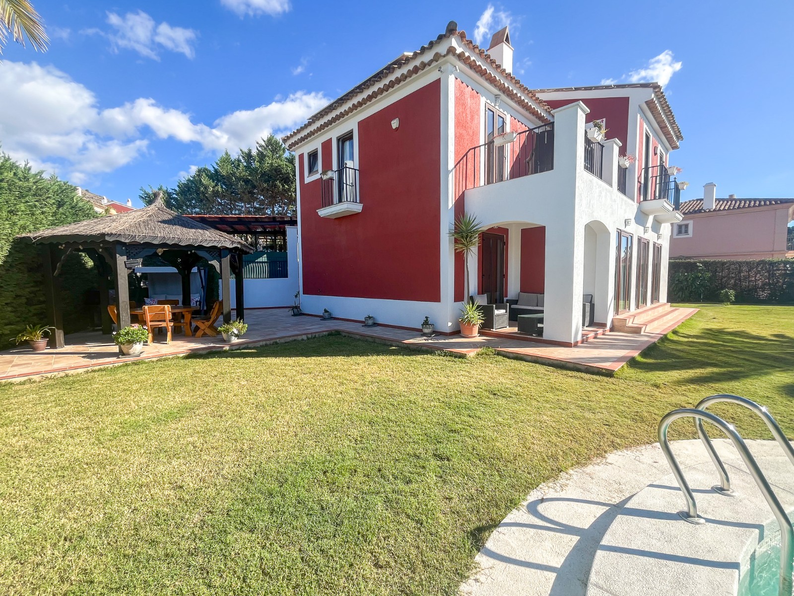 Venta. Chalet/Villa en Finestrat