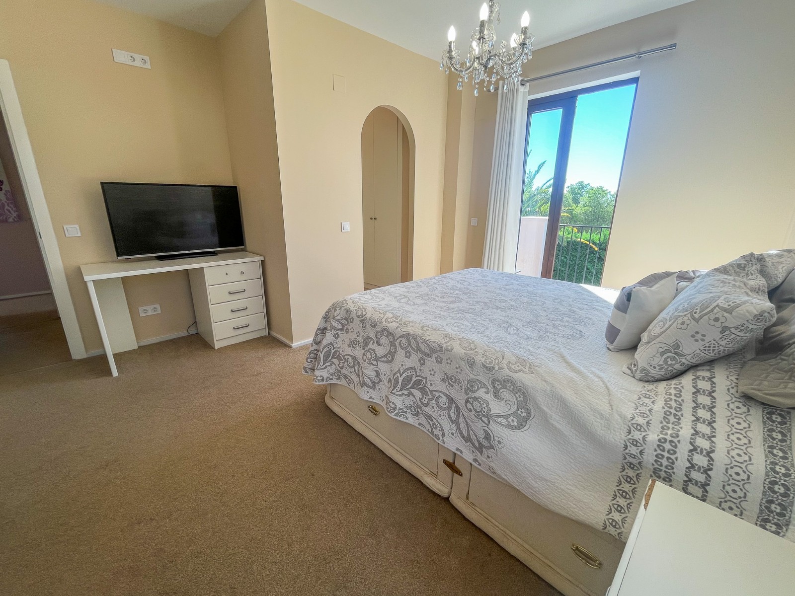 Venta. Chalet/Villa en Finestrat