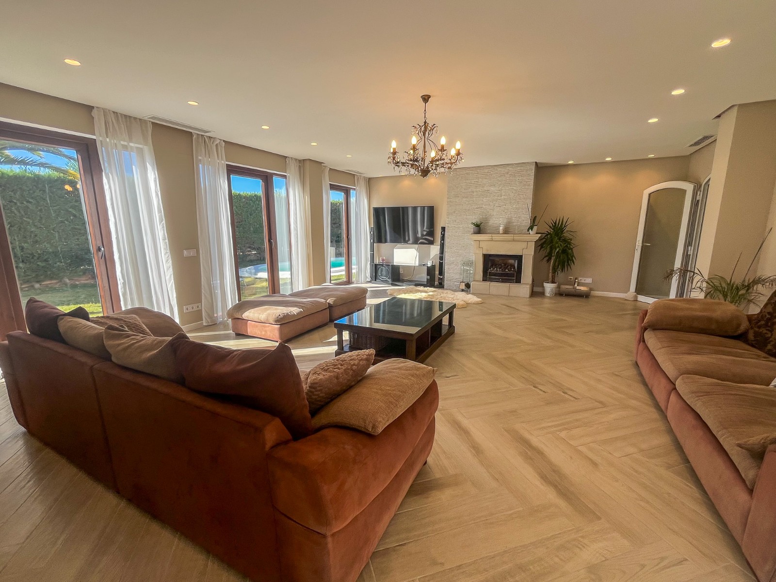 Venta. Chalet/Villa en Finestrat