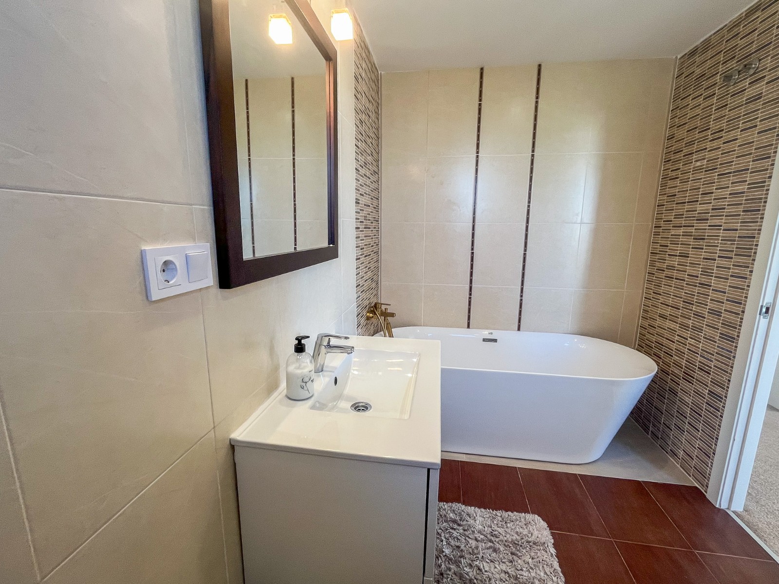 Venta. Chalet/Villa en Finestrat