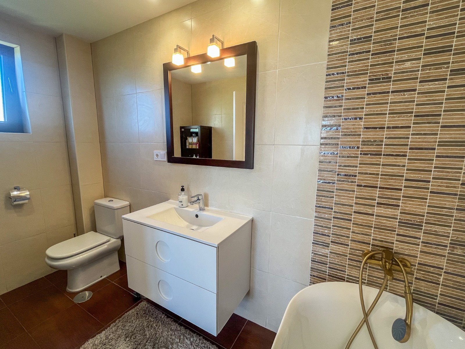 Venta. Chalet/Villa en Finestrat