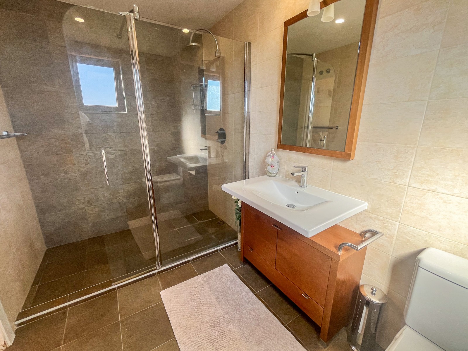 Venta. Chalet/Villa en Finestrat