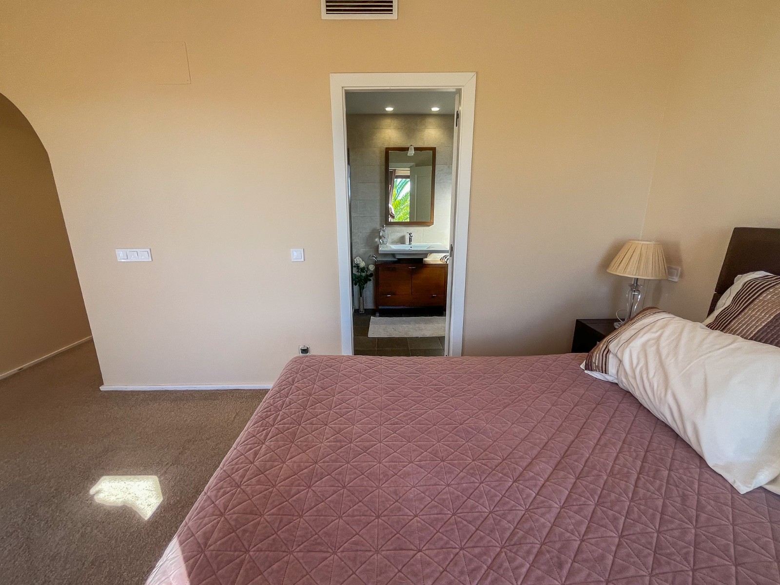 Venta. Chalet/Villa en Finestrat