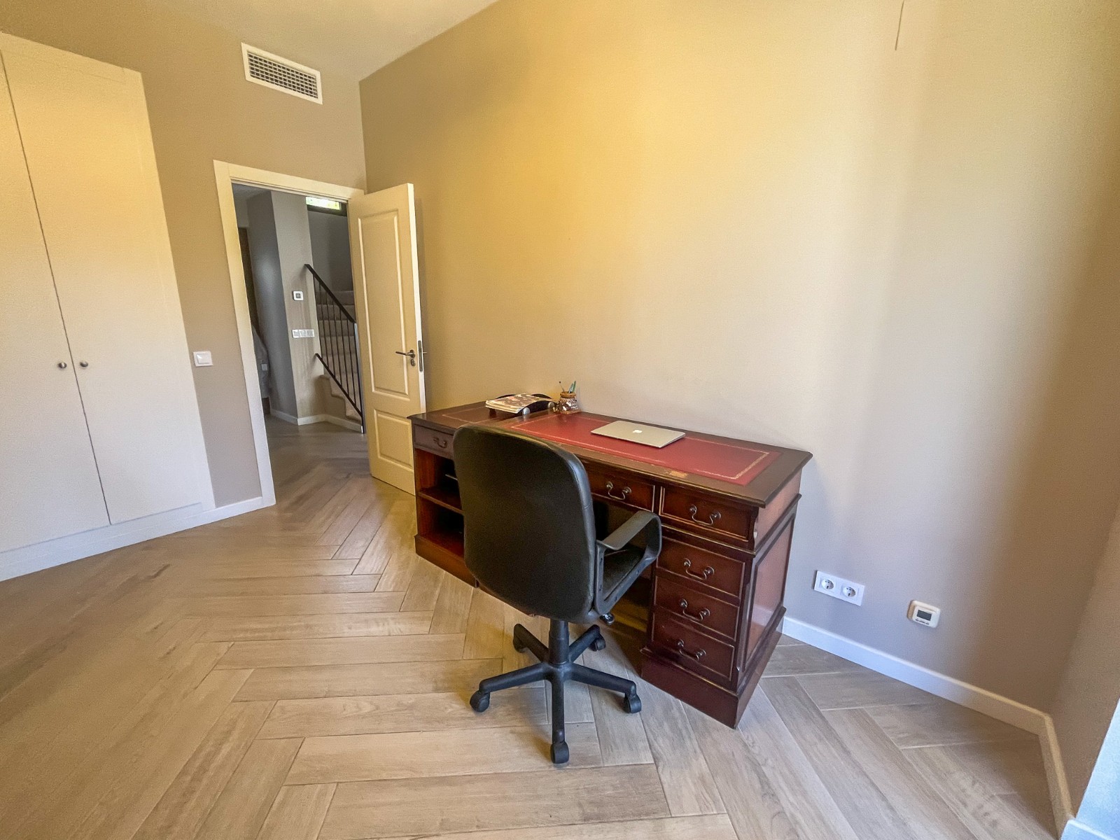 Venta. Chalet/Villa en Finestrat