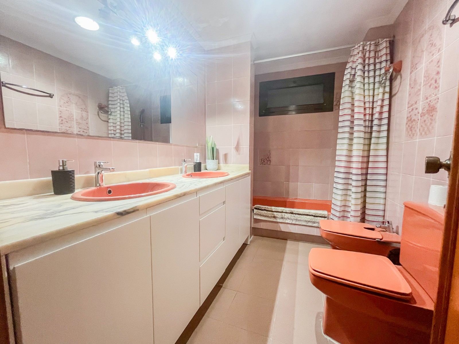 Apartment - Flat на продажа в Alicante