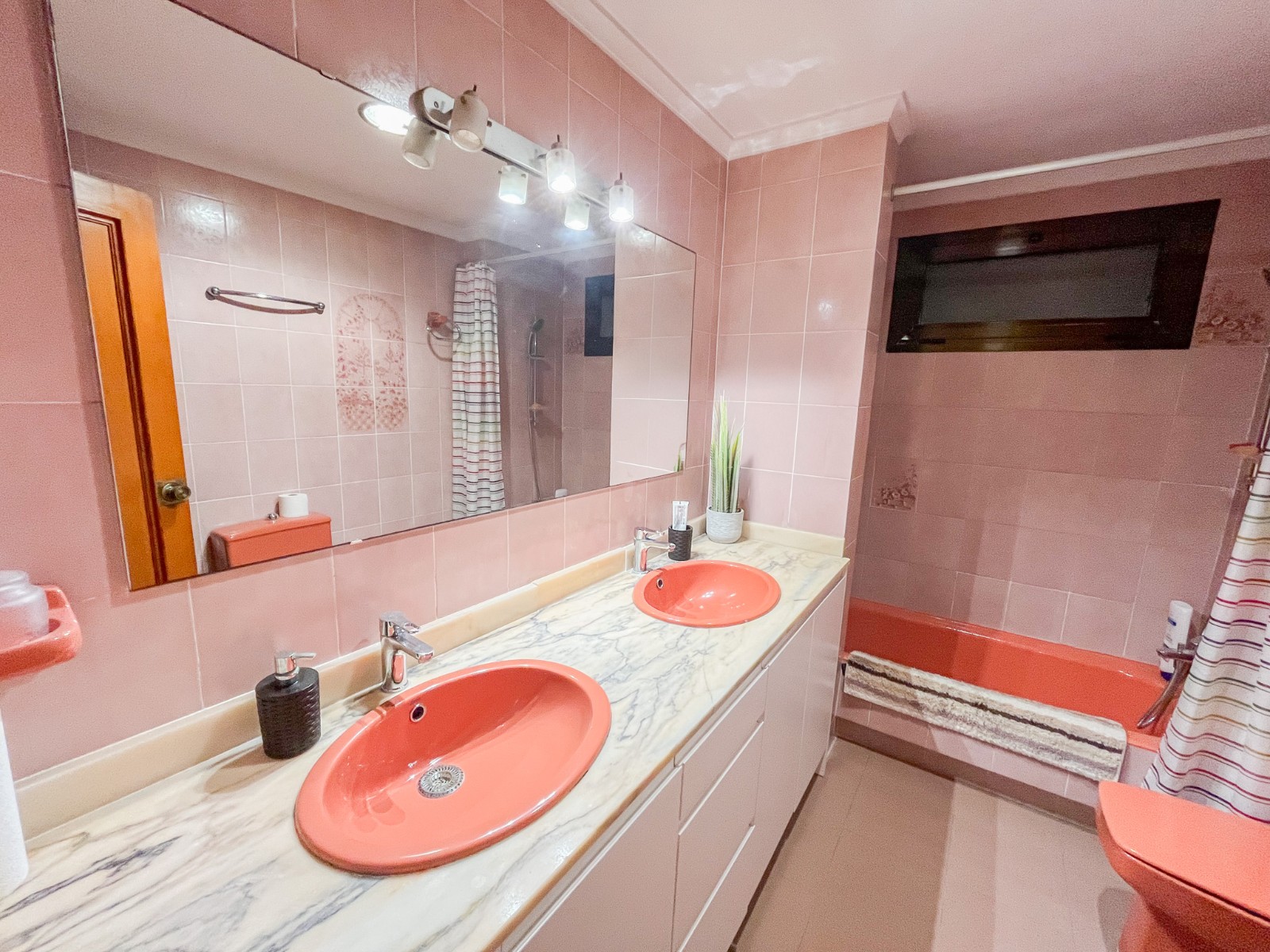 Apartment - Flat на продажа в Alicante