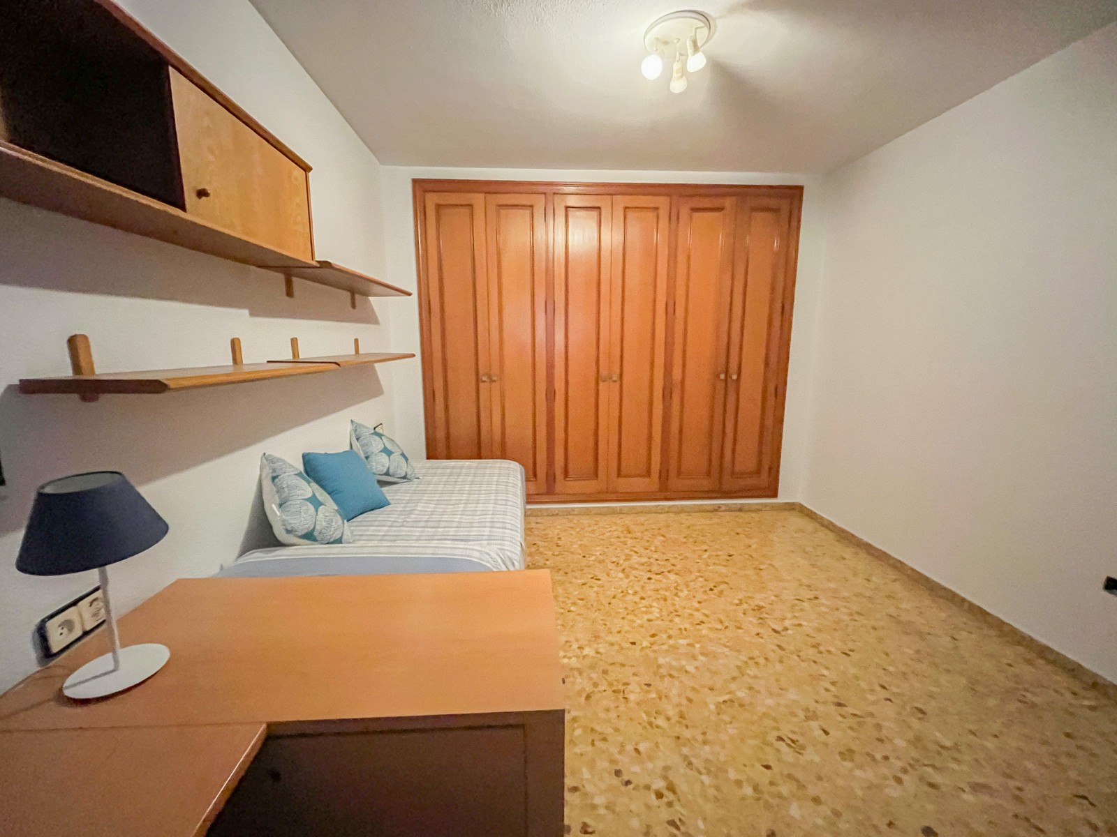 Apartment - Flat на продажа в Alicante