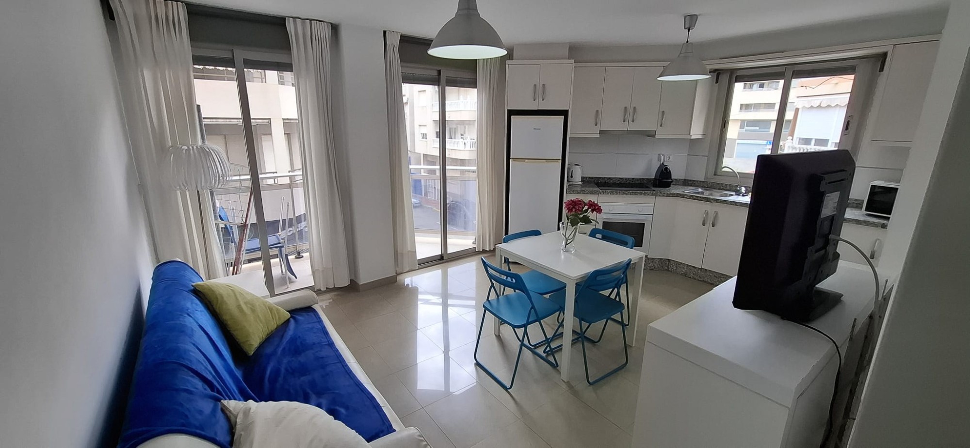 Apartment in Guardamar del Segura - Image 2