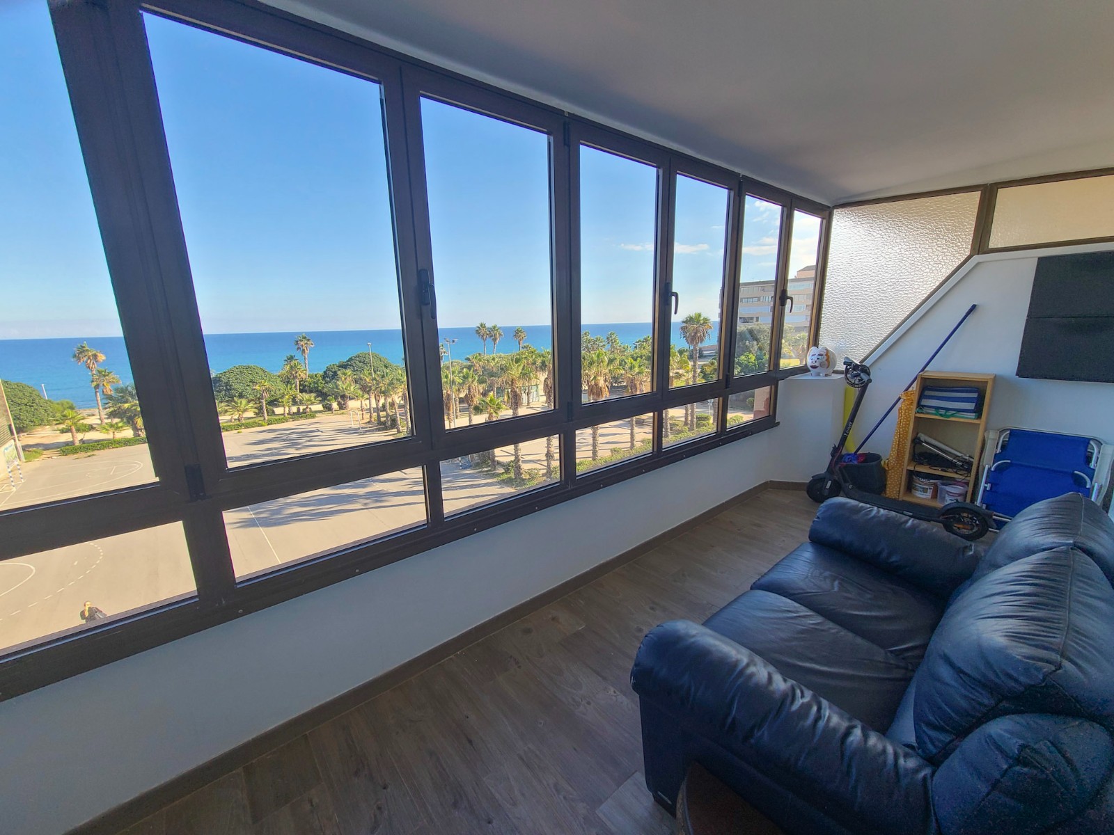 Apartment in Torrevieja - Image 2