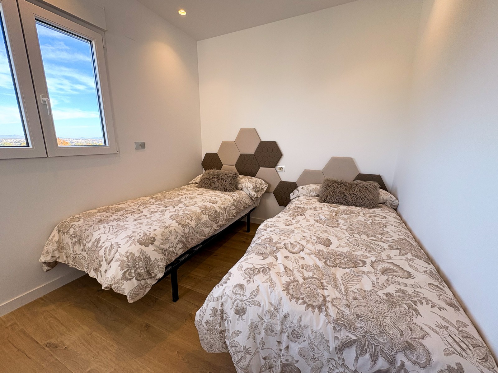 DRO-SM-0072 — Ciudad Quesada - Rojales bild 22