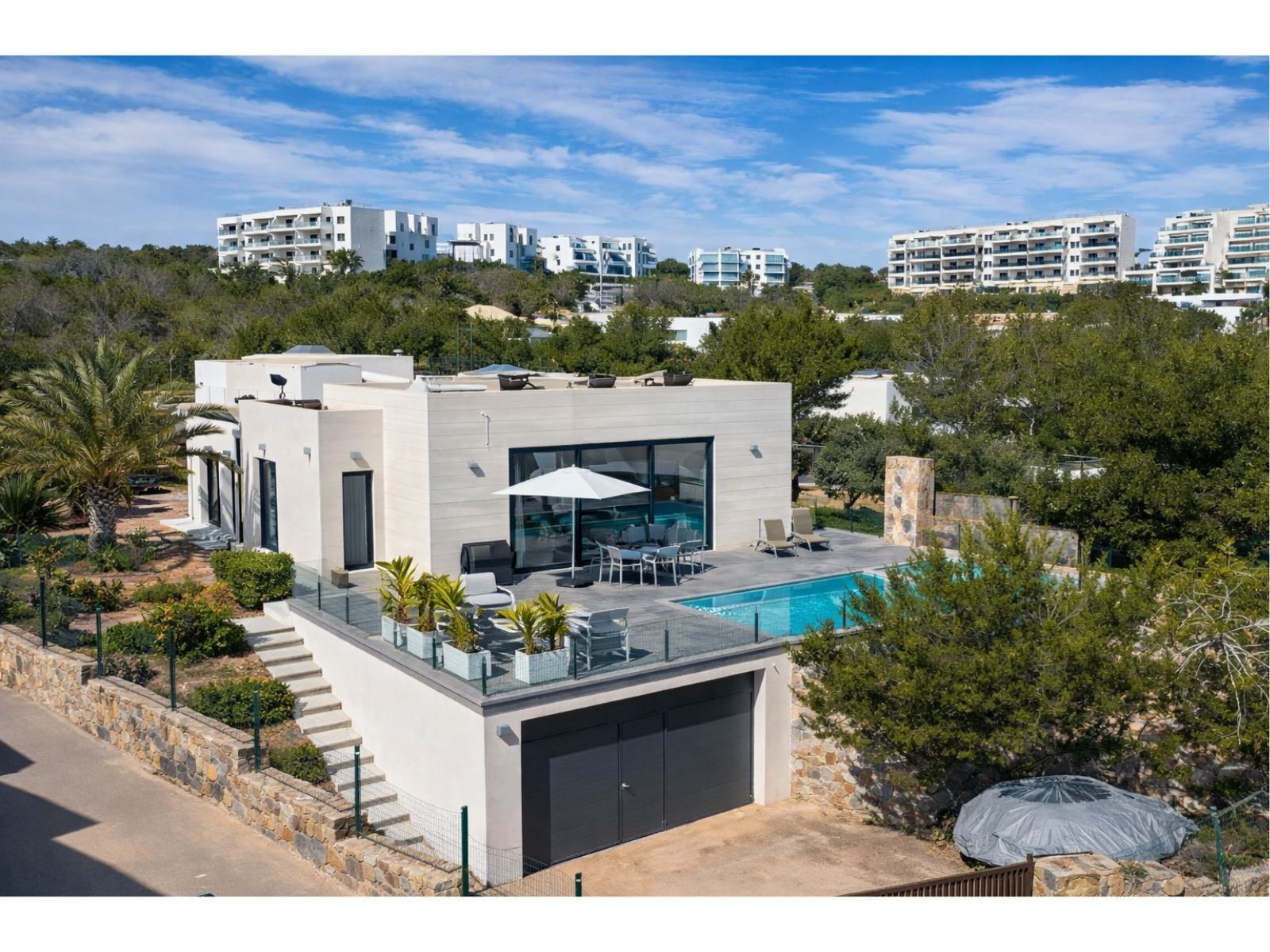 House in El Pinar de Campoverde - view 1