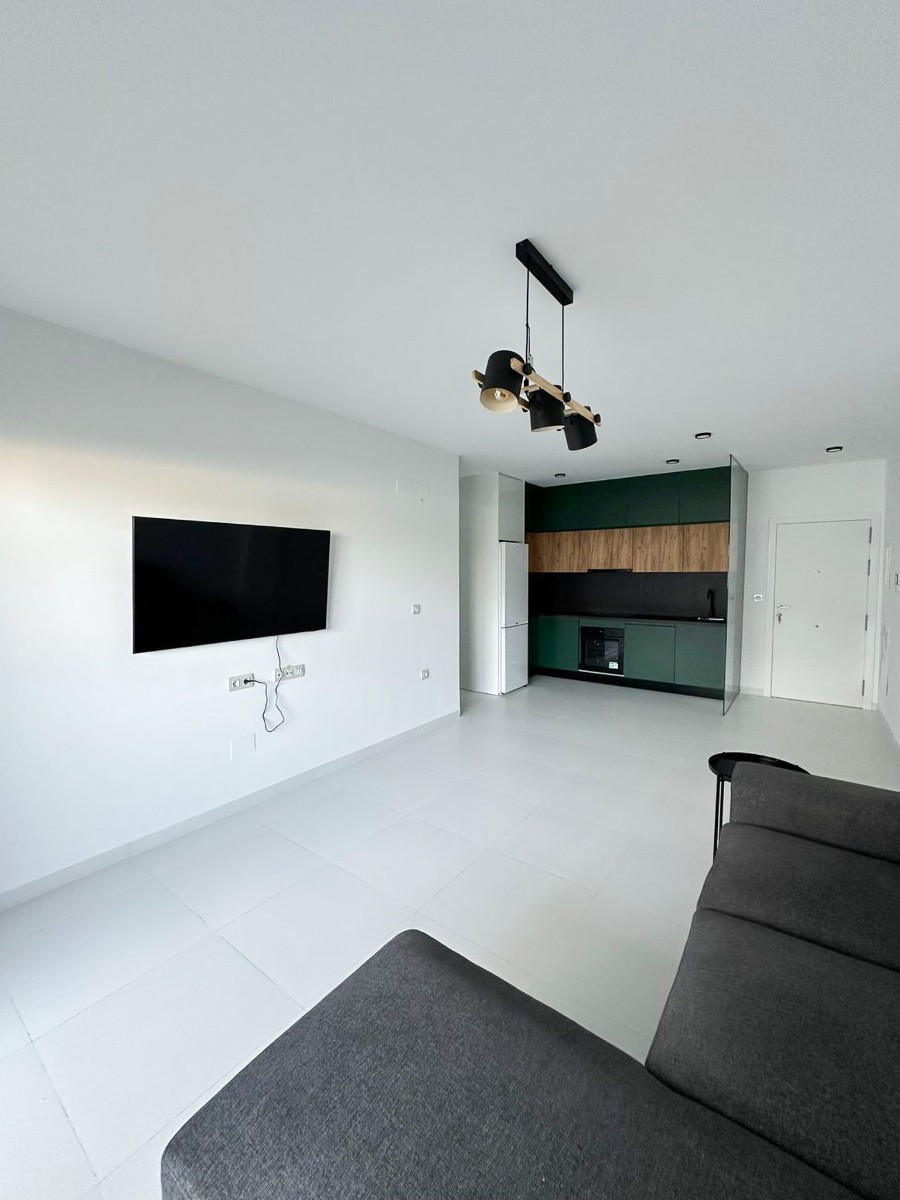 House in San Miguel de Salinas - Image 3