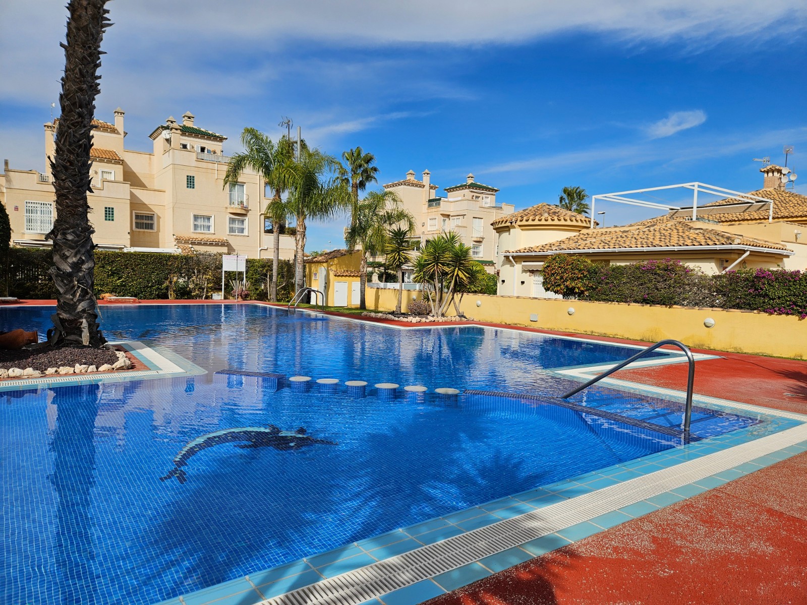 House in Villamartin - view 1