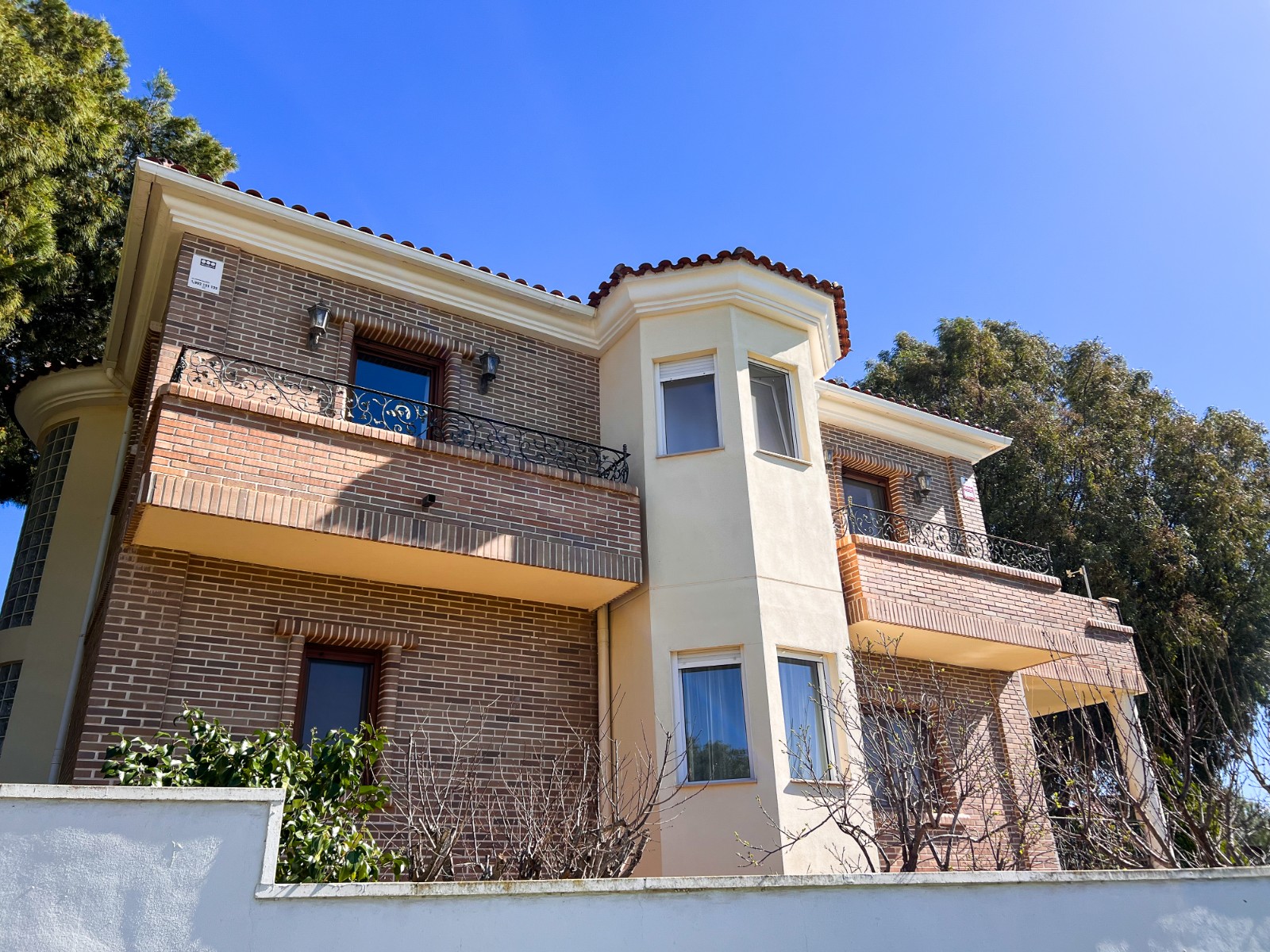 Property Image 2 Property Image 2