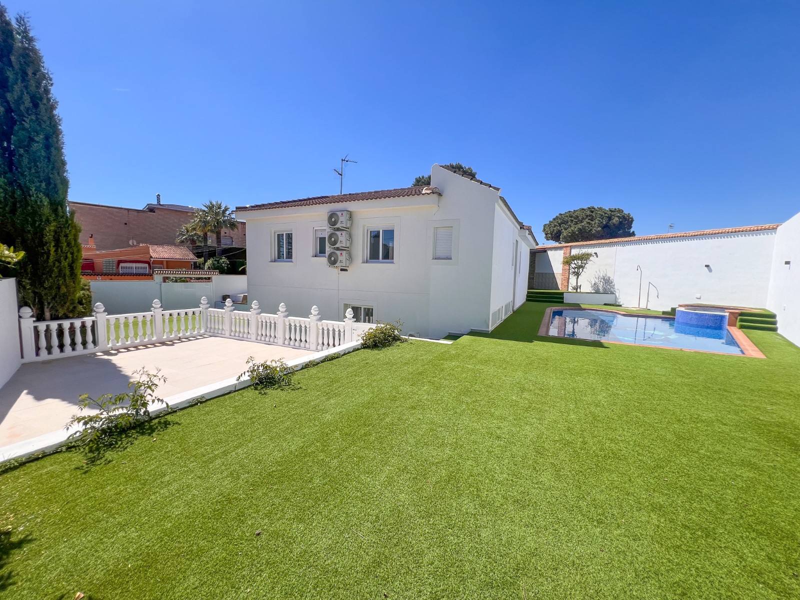 House in Los Balcones - Image 2