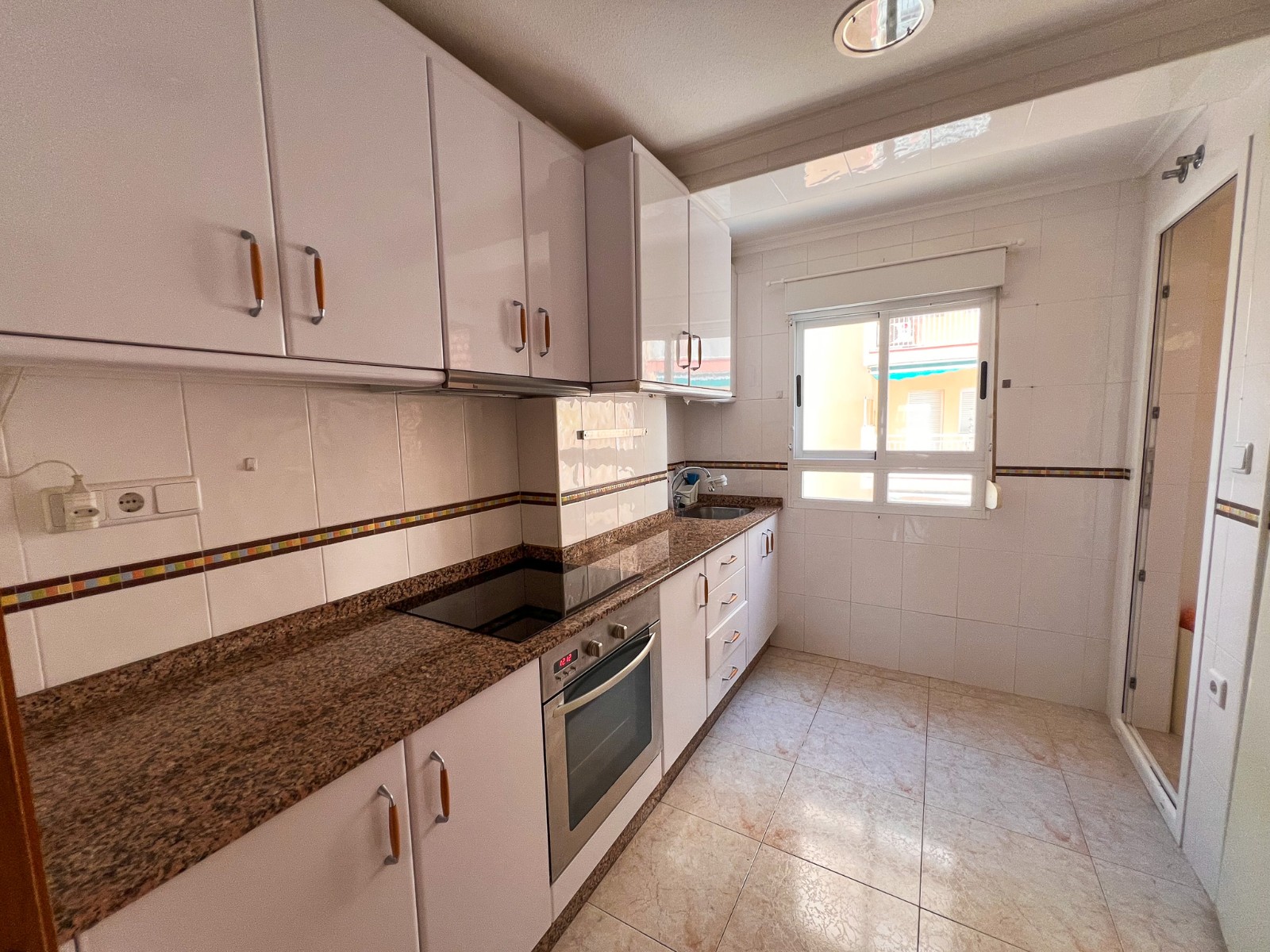 DTO-SM-1230 — Torrevieja bild 20