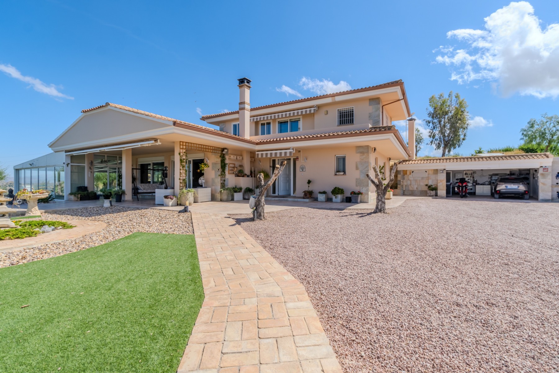 Farm, Ranch or Equestrian in Torremendo - Image 2