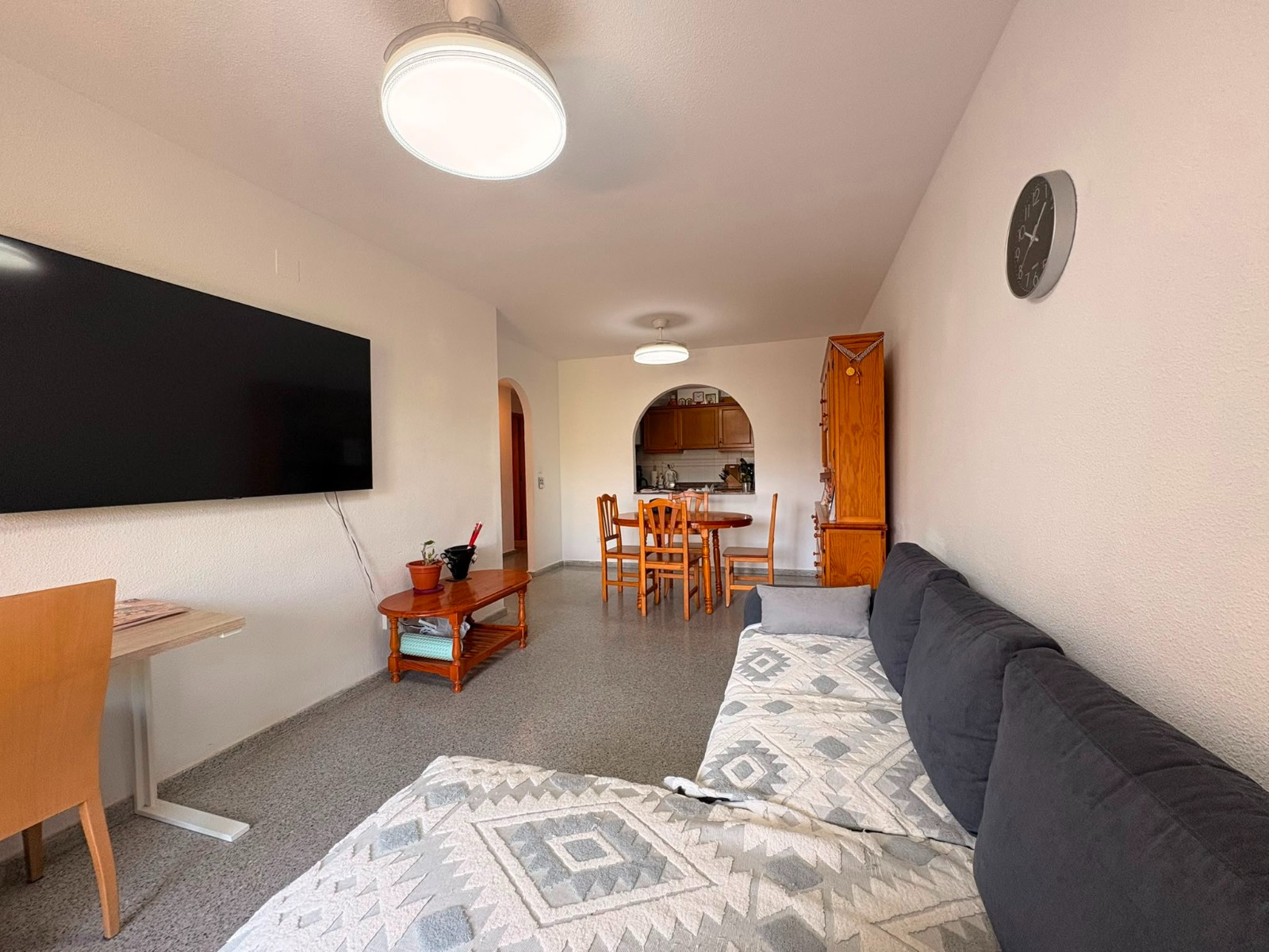 Apartment in Guardamar del Segura - Image 2