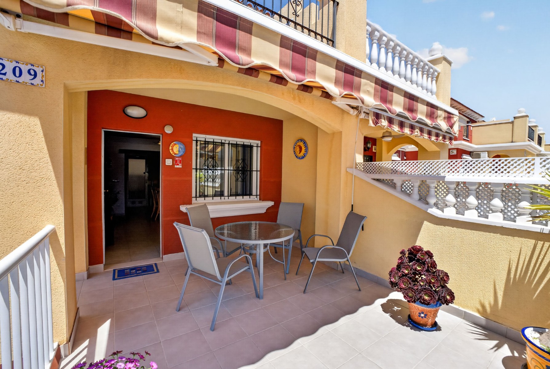 House in Torrevieja - Image 3