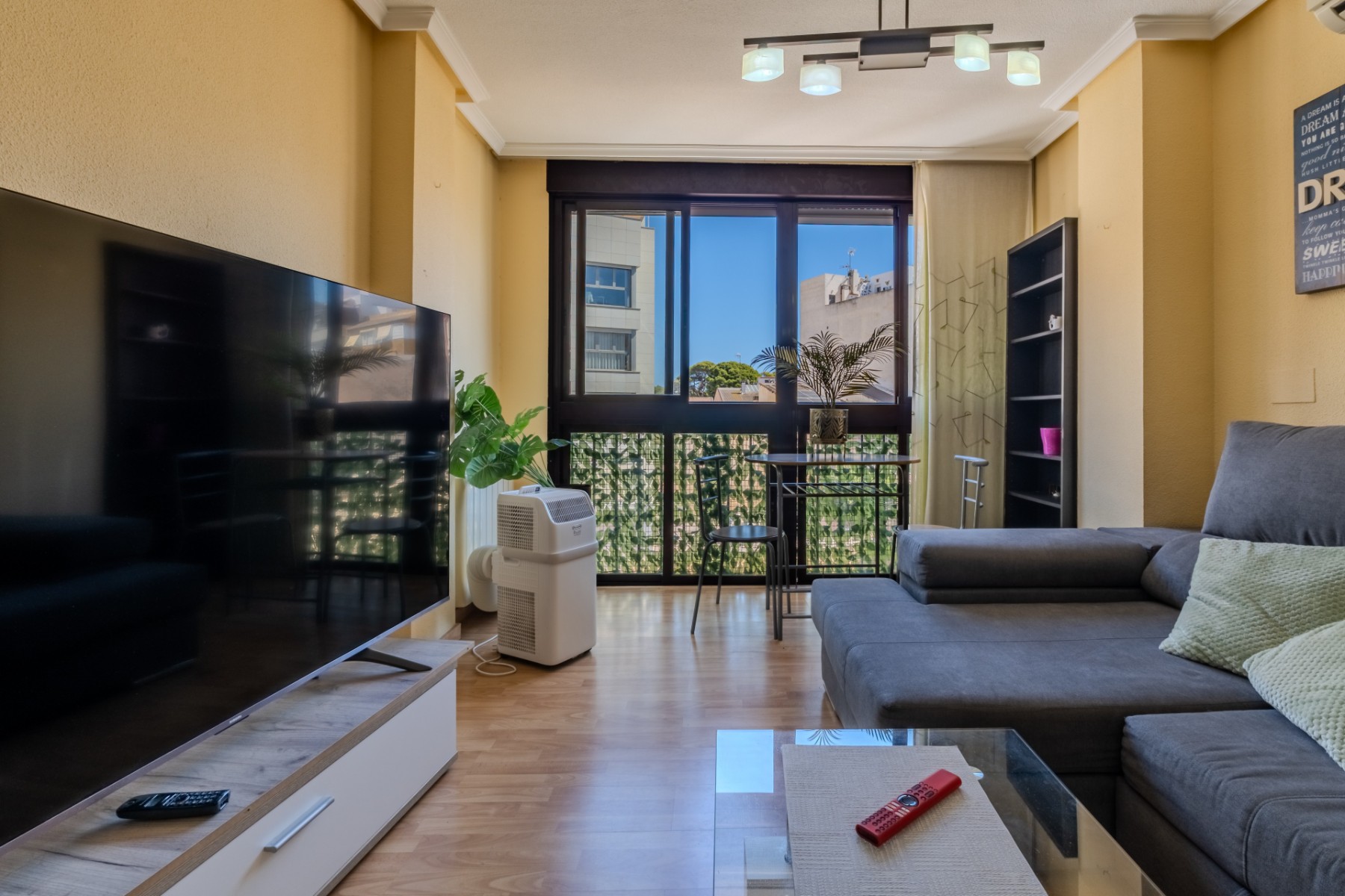 Apartment in Guardamar del Segura - Image 2