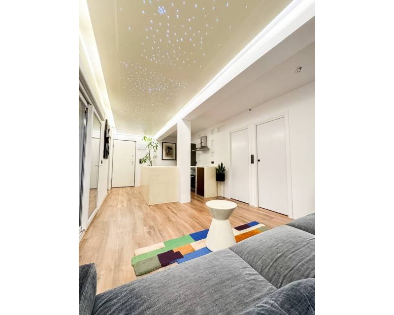 Designer penthouse vlakbij het strand in Benidorm